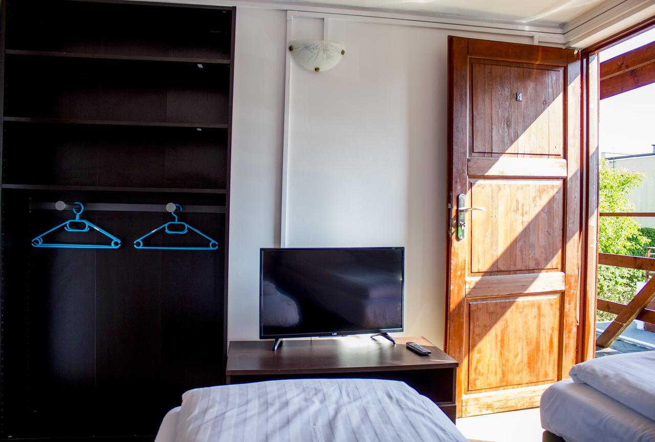 Bryza Rewa Hotell Exteriör bild