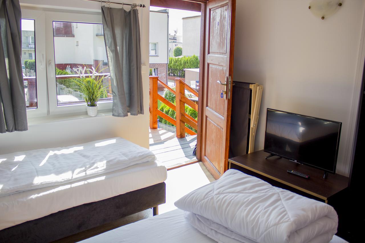 Bryza Rewa Hotell Exteriör bild